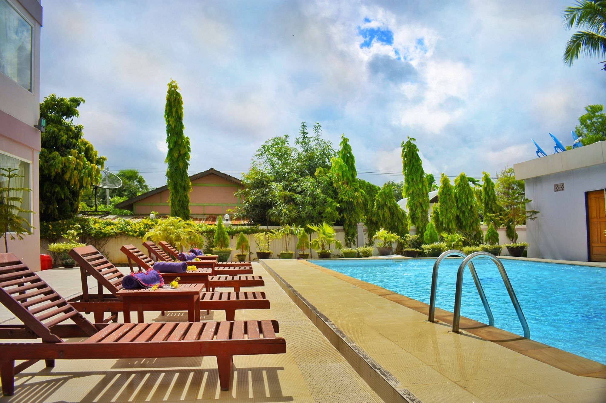 Shwe Poe Eain Hotel New Bagan Zewnętrze zdjęcie