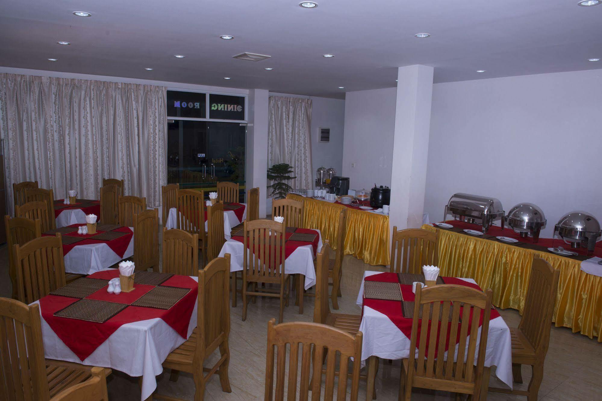 Shwe Poe Eain Hotel New Bagan Zewnętrze zdjęcie